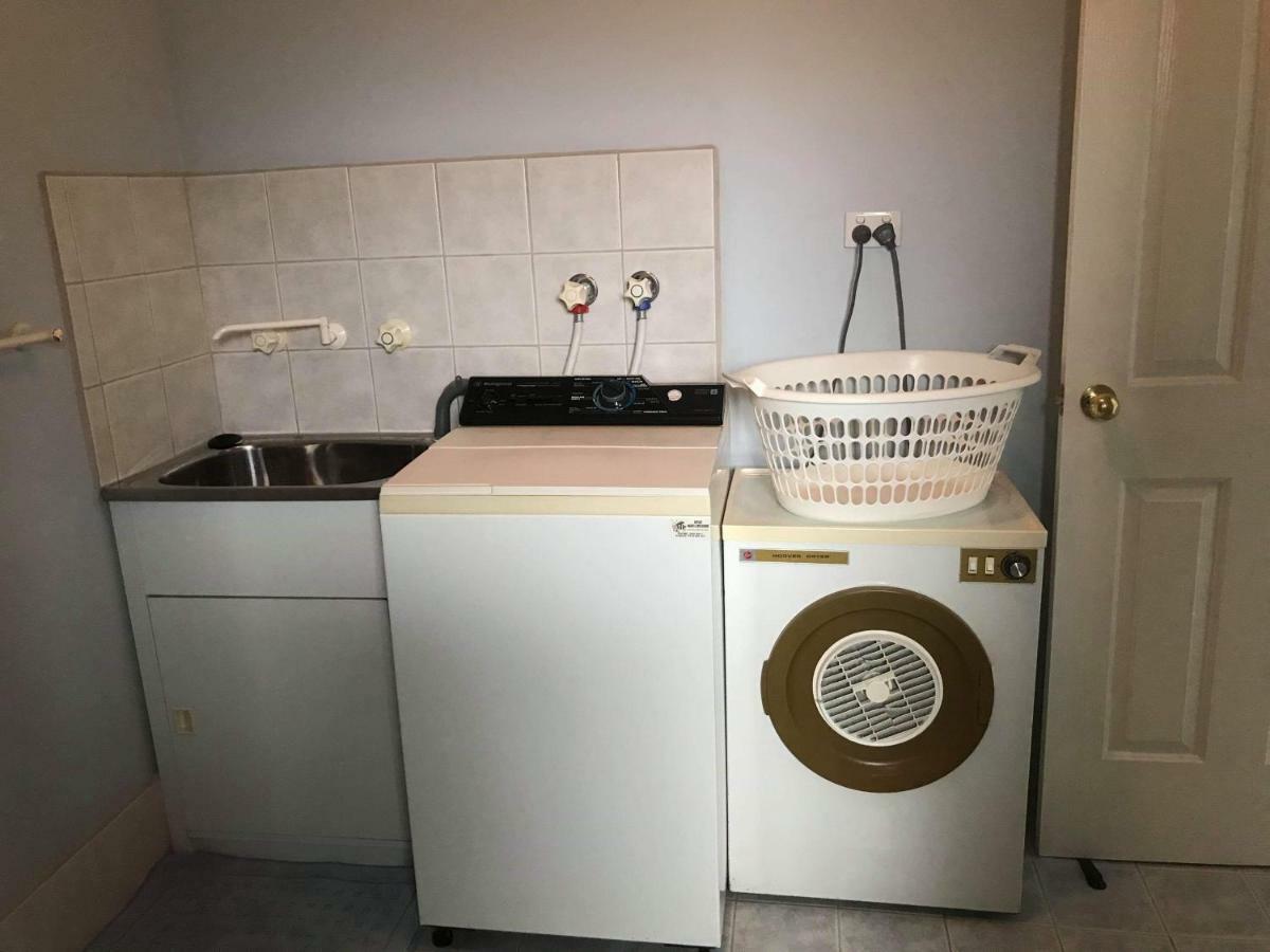 Guesthouse On Dolphin Safety Bay Екстер'єр фото